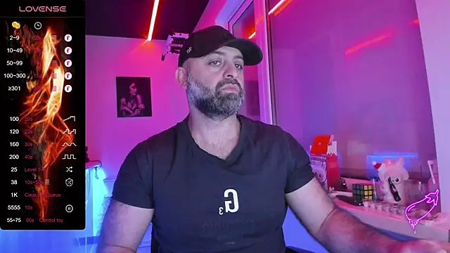 Snapshot of MAGABEAR077 chatting on January 2026 05:12:01 AM MAGABEAR077 online show from January 2026 05:12:01 AM