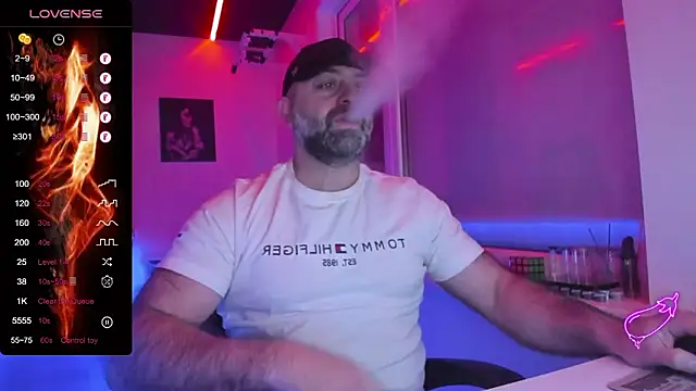 Snapshot of MAGABEAR077 chatting on February 2026 04:22:02 PM MAGABEAR077 online show from February 2026 04:22:02 PM