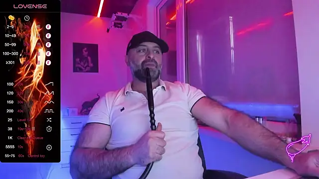 Snapshot of MAGABEAR077 chatting on February 2026 08:33:02 AM MAGABEAR077 online show from February 2026 08:33:02 AM