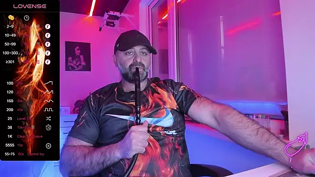 Snapshot of MAGABEAR077 chatting on February 2026 07:40:01 AM MAGABEAR077 online show from February 2026 07:40:01 AM