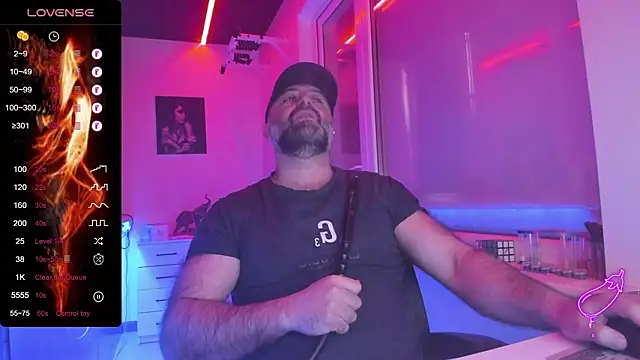 Snapshot of MAGABEAR077 chatting on February 2026 10:35:01 AM MAGABEAR077 online show from February 2026 10:35:01 AM