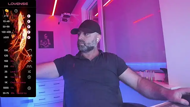 MAGABEAR077 online show from June 2026 04:34:02 PM