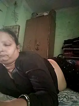 Snapshot of Kavya_kapoor chatting on February 2026 08:02:02 AM Kavya kapoor online show from February 2026 08:02:02 AM