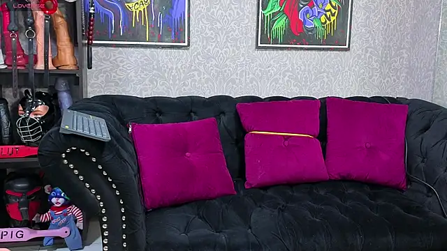 CamiilaMarti online show from May 2026 11:20:01 PM