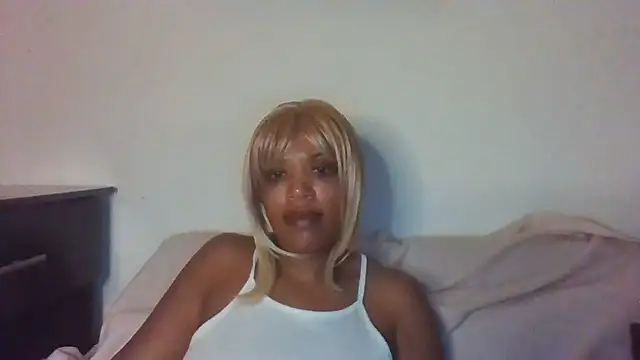 thekelliecapri online show from April 2026 08:23:02 AM