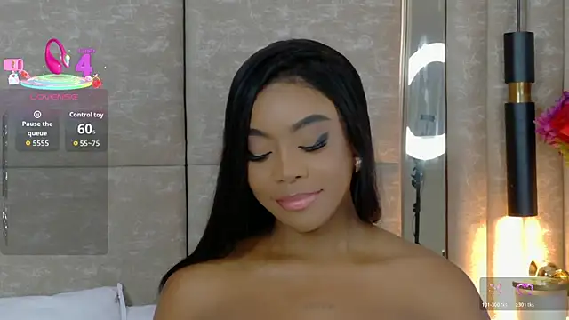 Lola King online show from April 2026 04:24:02 AM