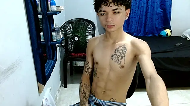 Snapshot of Lovebeng_ chatting on March 2025 10:39:02 PM Lovebeng  online show from March 2025 10:39:02 PM