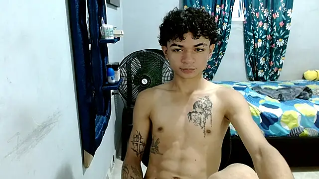 Snapshot of Lovebeng_ chatting on March 2025 10:38:02 PM Lovebeng  online show from March 2025 10:38:02 PM