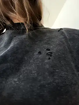 AliceBrayan online show from September 2025 05:07:01 AM