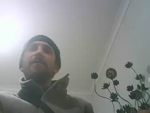 PocoLoco420 online show from December 2025 12:04:02 AM