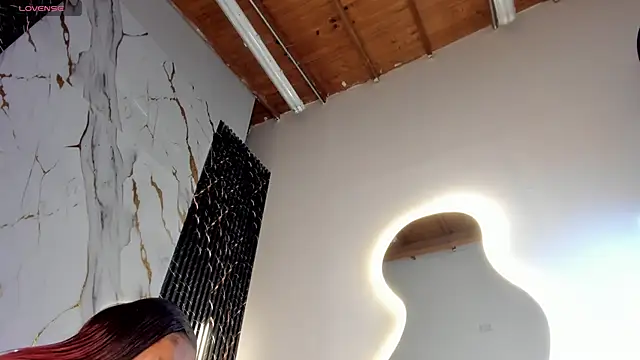 ebony hot1 online show from March 2026 03:52:01 AM