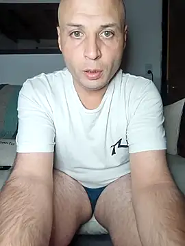 ReyDeCora online show from February 2026 04:02:02 AM