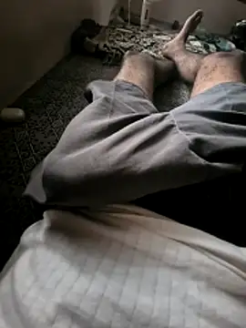 Yours daddy6728 online show from March 2026 12:44:01 PM