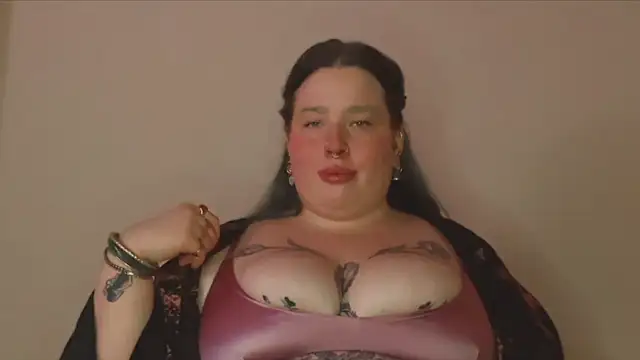 MissBika online show from December 2025 09:52:01 PM