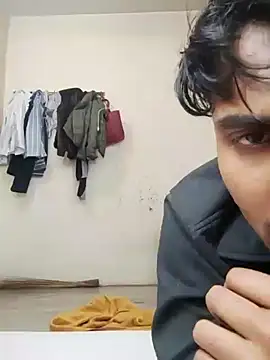 Snapshot of riya190 chatting on January 2025 05:26:01 PM riya190 online show from January 2025 05:26:01 PM