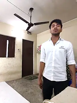 Snapshot of riya190 chatting on February 2025 05:50:01 PM riya190 online show from February 2025 05:50:01 PM