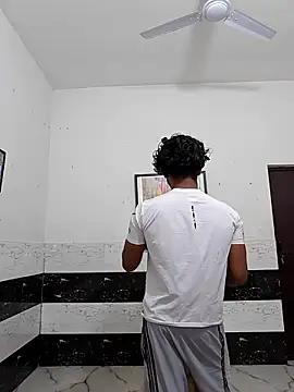 riya190 online show from December 2025 06:03:02 PM