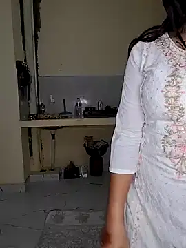 riya190 online show from February 2026 08:16:02 AM