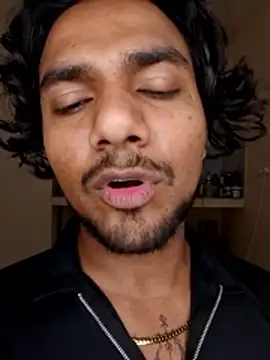 riya190 online show from March 2026 04:31:01 PM