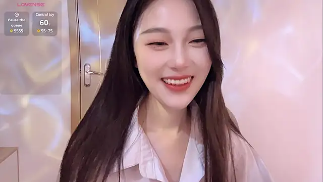 Snapshot of Sweet-Angel999 chatting on December 2024 02:21:01 PM Sweet-Angel999 online show from December 2024 02:21:01 PM