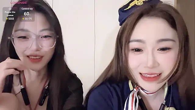 Snapshot of Sweet-Angel999 chatting on January 2025 03:22:02 PM Sweet-Angel999 online show from January 2025 03:22:02 PM