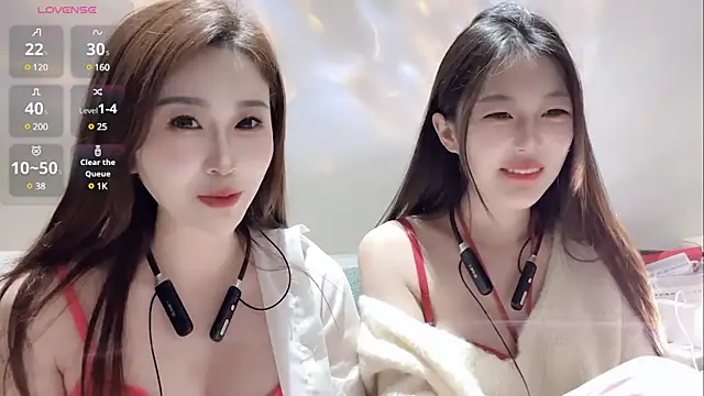 Snapshot of Sweet-Angel999 chatting on February 2025 04:54:02 PM Sweet-Angel999 online show from February 2025 04:54:02 PM