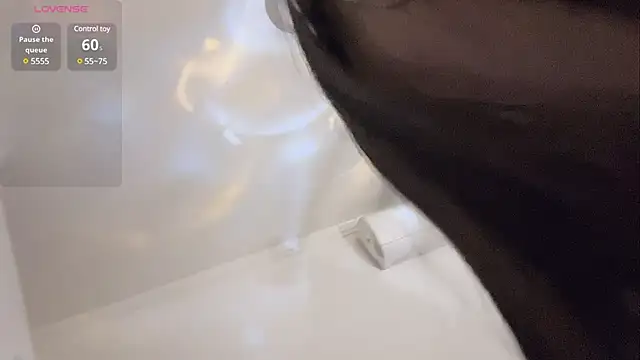 Snapshot of Sweet-Angel999 chatting on March 2025 01:49:01 PM Sweet-Angel999 online show from March 2025 01:49:01 PM