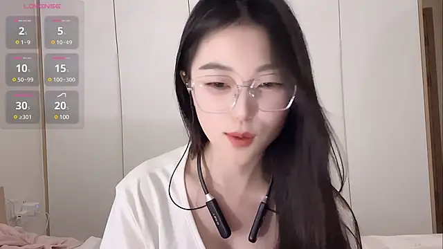 Snapshot of Sweet-Angel999 chatting on March 2025 02:21:02 PM Sweet-Angel999 online show from March 2025 02:21:02 PM