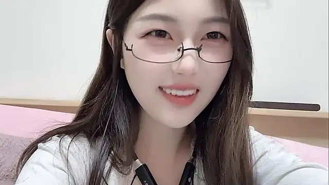 Sweet-Angel999 online show from March 2026 04:23:01 PM