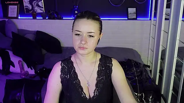 Snapshot of Lily_Moonlight chatting on February 2025 10:48:02 AM Lily Moonlight online show from February 2025 10:48:02 AM