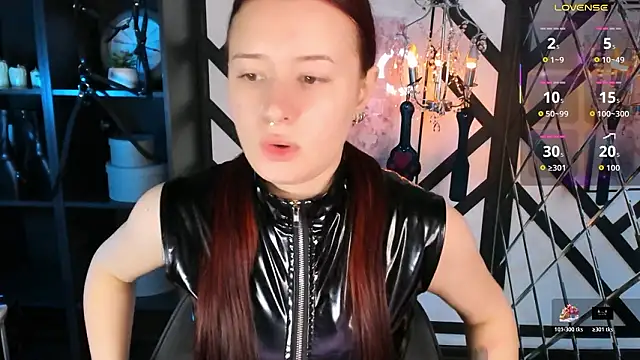 Lily Moonlight online show from February 2026 07:45:01 AM