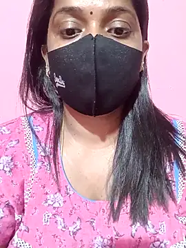 Snapshot of Renuma chatting on February 2026 05:42:01 PM Renuma online show from February 2026 05:42:01 PM