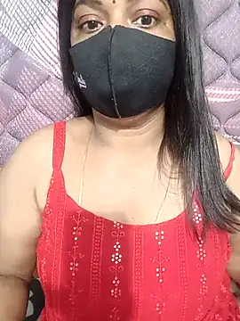 Snapshot of Renuma chatting on March 2026 05:46:01 AM Renuma online show from March 2026 05:46:01 AM