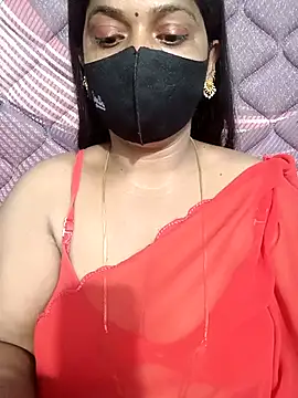 Snapshot of Renuma chatting on April 2026 02:51:01 AM Renuma online show from April 2026 02:51:01 AM