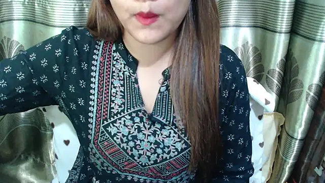 queen angelina online show from March 2026 05:52:02 PM