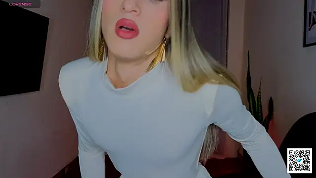 Snapshot of Goddivaa chatting on February 2026 04:27:01 AM Goddivaa online show from February 2026 04:27:01 AM