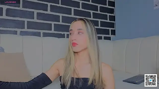 Snapshot of Goddivaa chatting on February 2026 01:57:02 AM Goddivaa online show from February 2026 01:57:02 AM