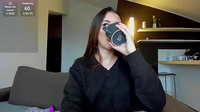 Snapshot of latinac1 chatting on December 2024 09:02:02 AM latinac1 online show from December 2024 09:02:02 AM