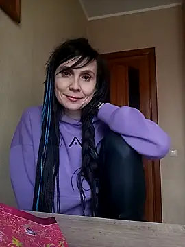 Snapshot of Francenia_lolis chatting on December 2025 09:07:01 AM Francenia lolis online show from December 2025 09:07:01 AM