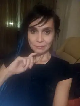 Snapshot of Francenia_lolis chatting on December 2025 06:35:02 PM Francenia lolis online show from December 2025 06:35:02 PM