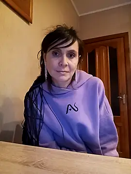 Snapshot of Francenia_lolis chatting on February 2026 02:54:01 PM Francenia lolis online show from February 2026 02:54:01 PM