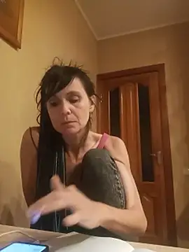 Francenia lolis online show from July 2026 07:45:01 PM