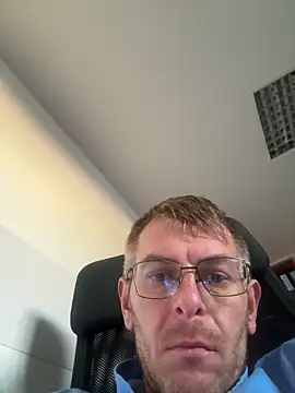 Snapshot of adrian90bi11 chatting on May 2026 03:38:02 PM adrian90bi11 online show from May 2026 03:38:02 PM