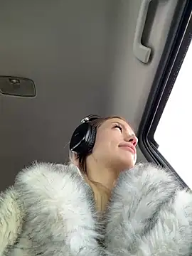 -Sexy Barbie- online show from February 2025 07:15:02 AM