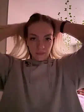 -Sexy Barbie- online show from March 2025 10:45:02 AM