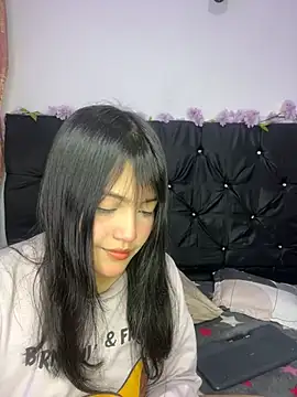 alisson carolina73 online show from March 2025 04:15:02 AM