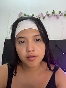 alisson carolina73 online show from February 2026 11:36:02 PM