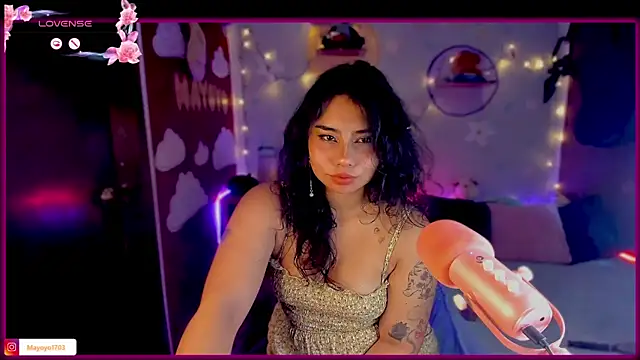 Snapshot of kiki_cavilll chatting on September 2025 03:01:02 PM kiki cavilll online show from September 2025 03:01:02 PM