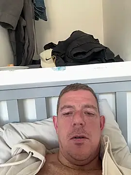 mrwright878787 online show from April 2026 11:58:01 AM