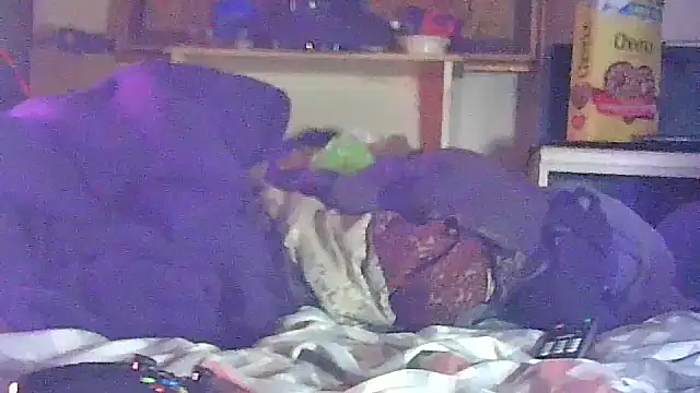 DI4MOND FIR3 online show from April 2026 11:27:02 PM